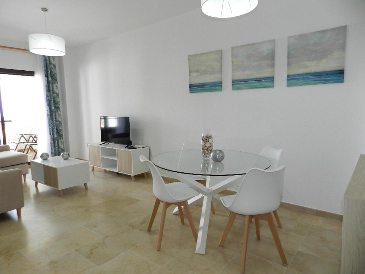 Apartament Stunning Views Await You In Marina De La Duquesa Castillo de Sabinillas Zewnętrze zdjęcie
